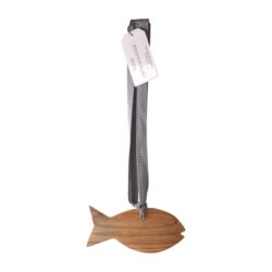 JE-Living-wooden-scented-fish-on-ribbon-165-x-90mm